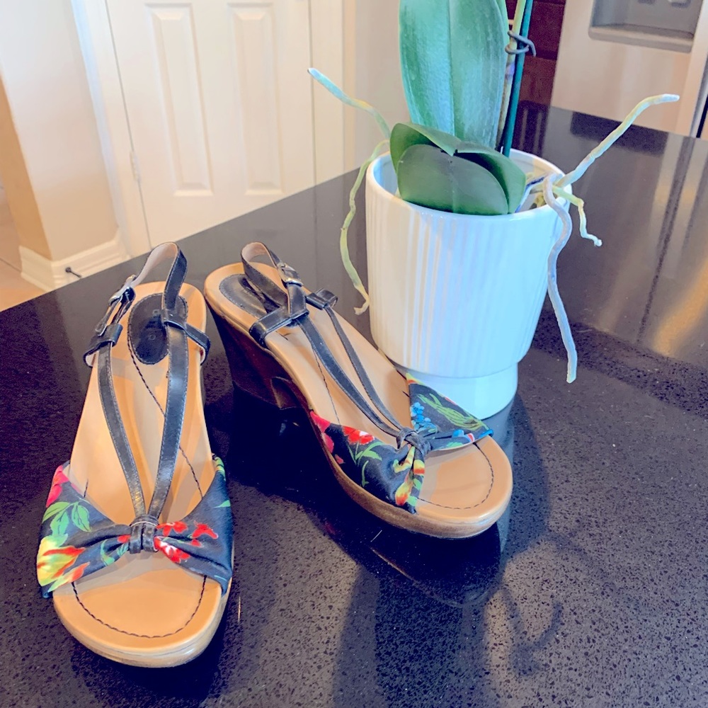 Dansko Black Strapy Tropical Wedge Sandal